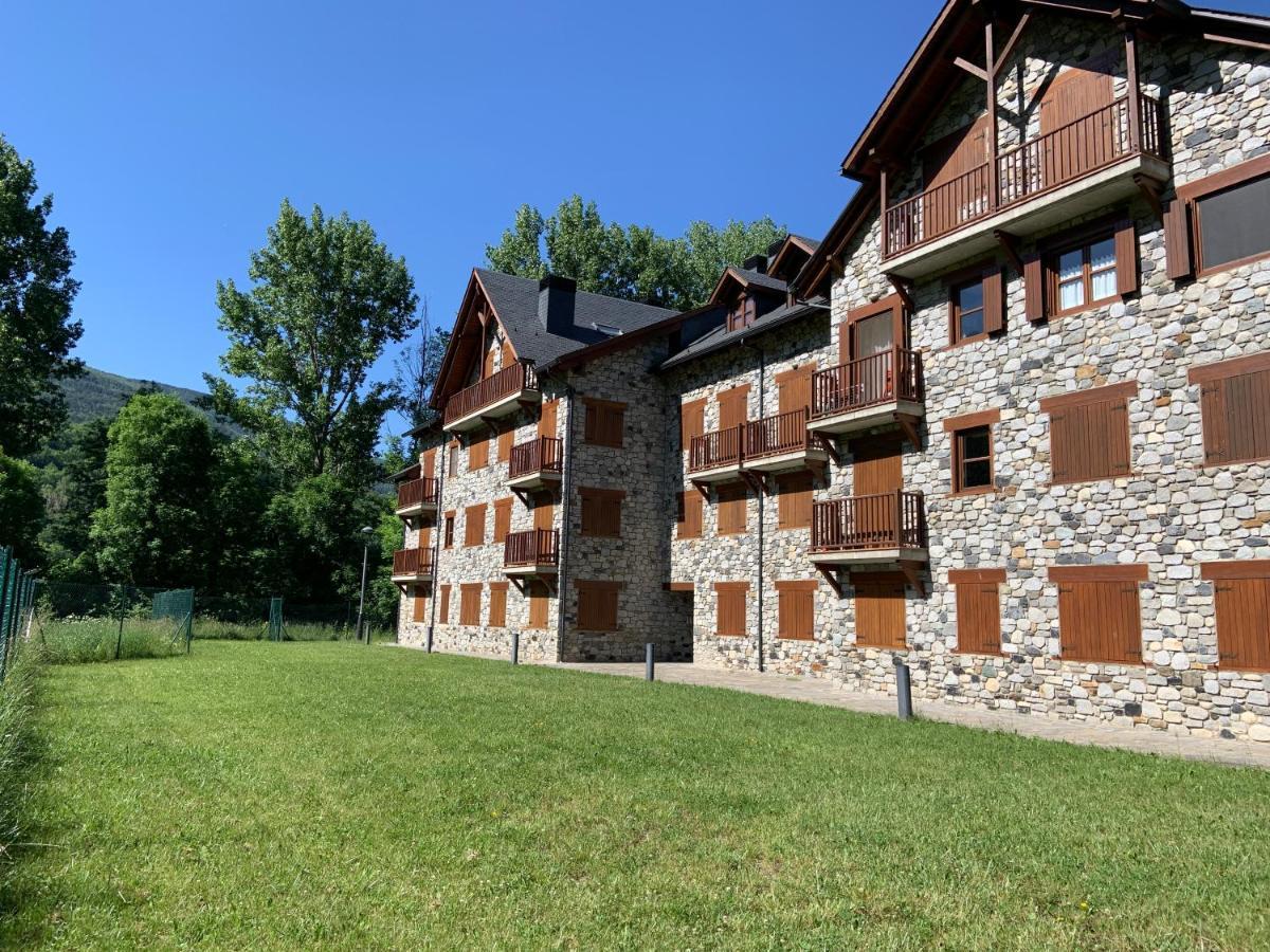 B28 - Resid. La Coma 2º - Villmor Appartement Benasque Buitenkant foto